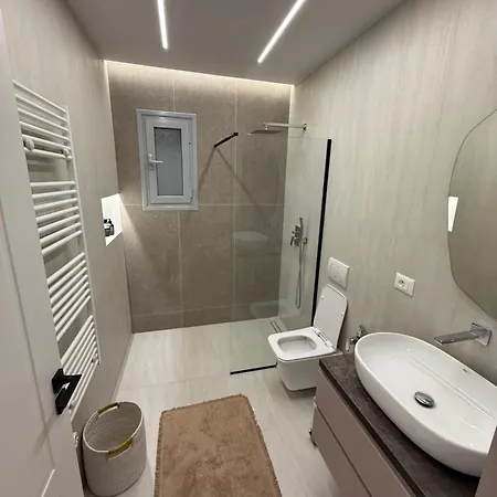 Iris Hillside 公寓
